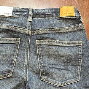 American Eagle Curvy Mom Jeans